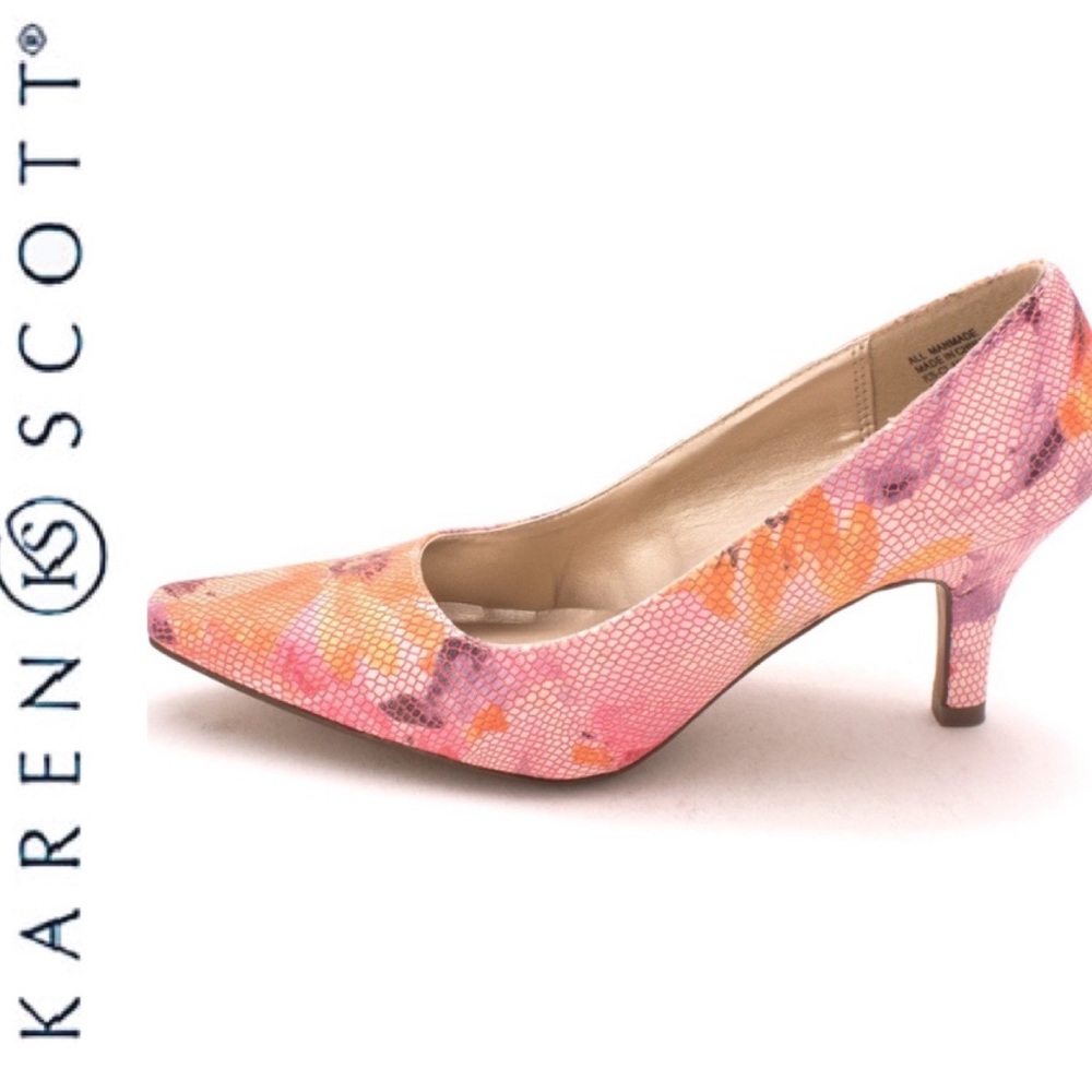 SOLD❗️Karen Scott Clancy pointed toe classic pump